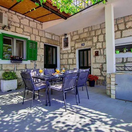Villa Vedrana