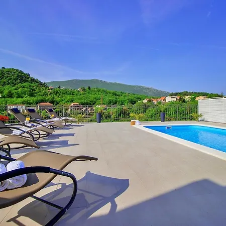 Vedrana Villa