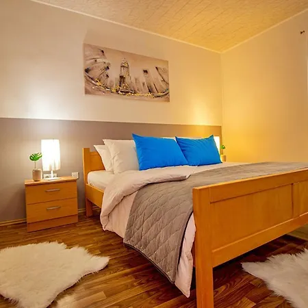 Vedrana Villa Zvecanje